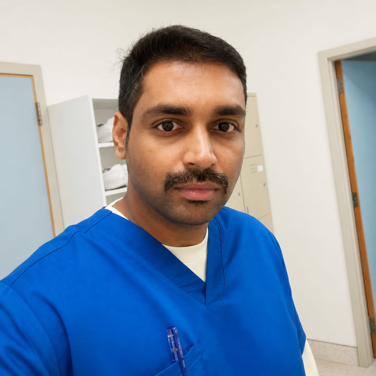 Dr. Nikhil Chandrasekar – Photo 4